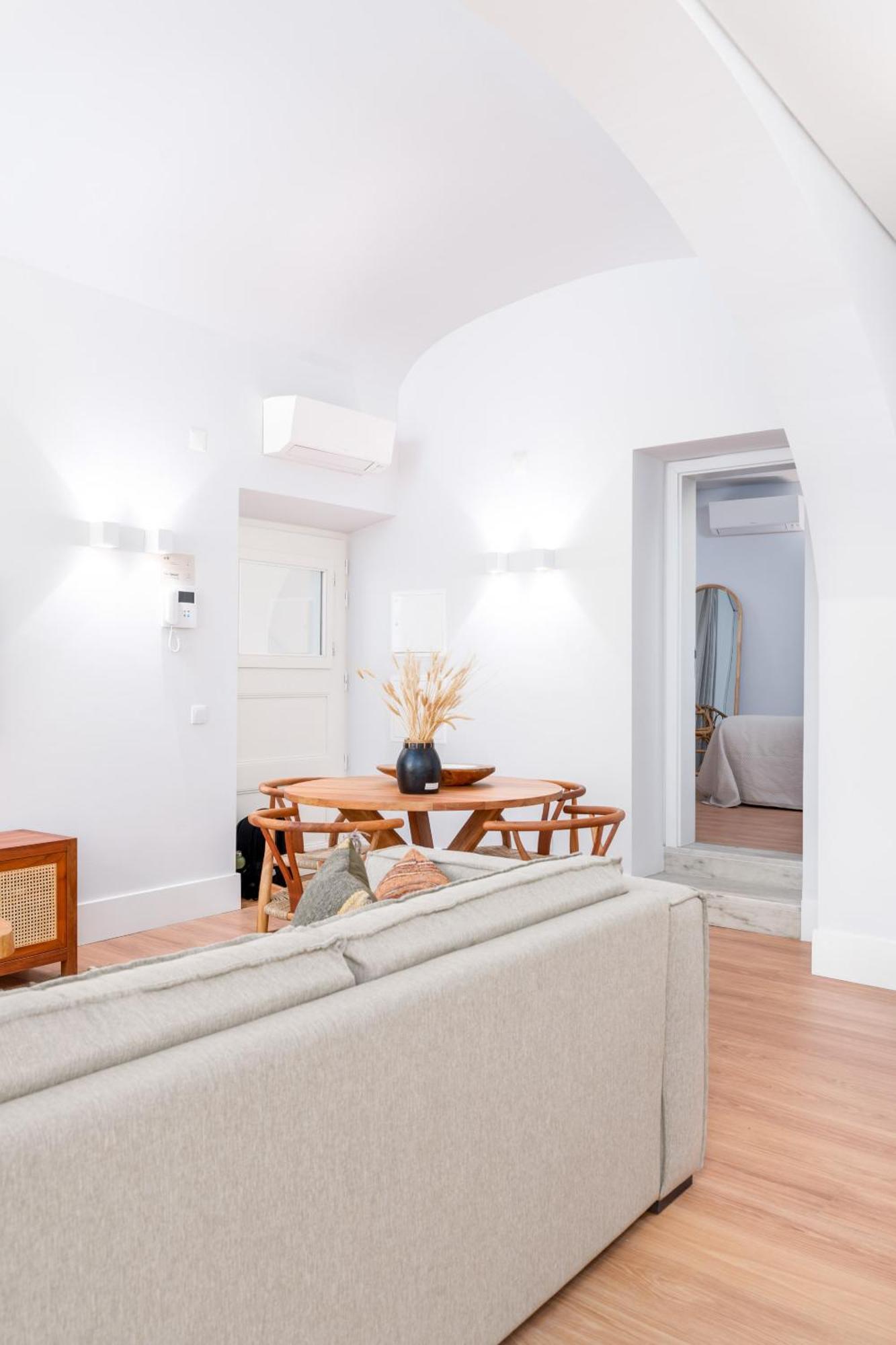 Limehome Evora Rua De Machede 61 Habitación foto